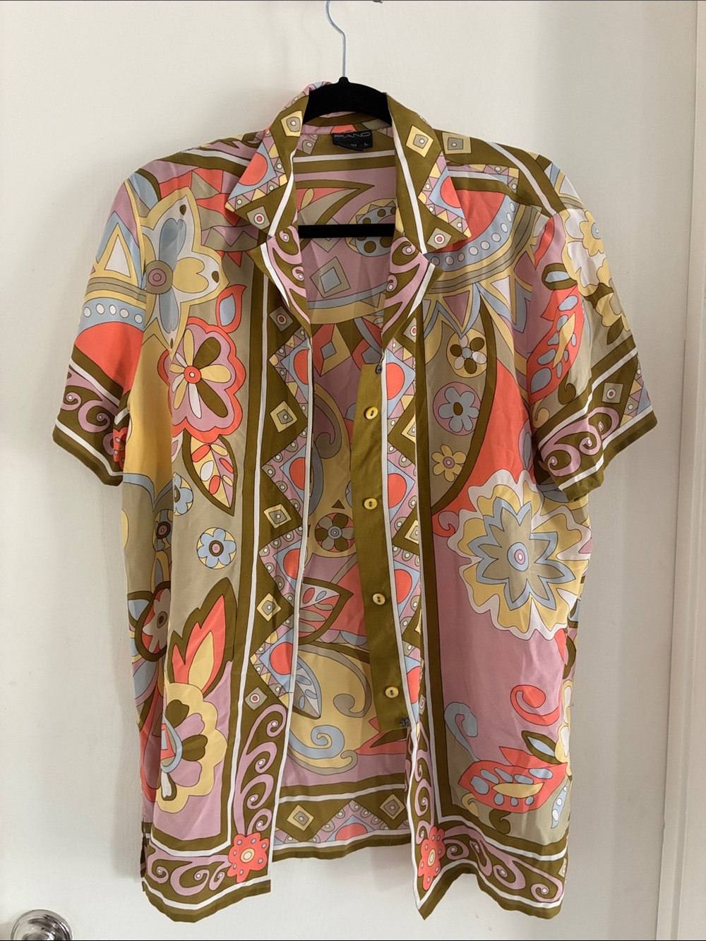 Piano Multi Floral Short-Sleeve silk button down Shirt size L